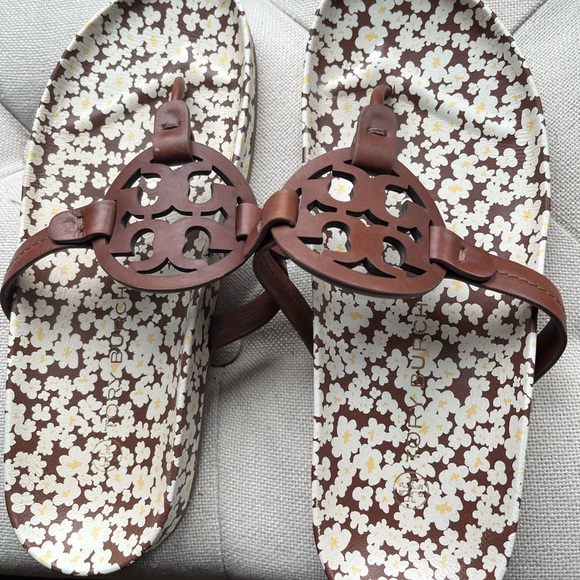 Tory Burch Cloud Sandals - Picture 3 of 4